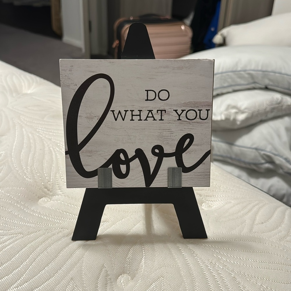 Easel sign